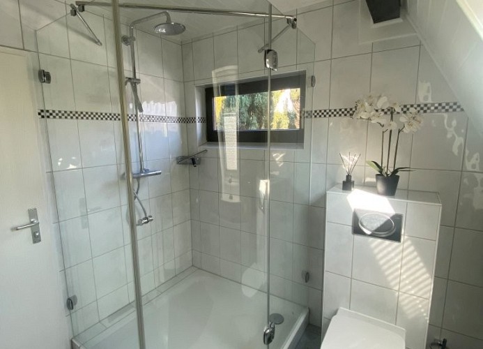 Verbringen Sie Ihren Urlaub in einem gemütlichen Nurdachhaus in Hüde am Dümmer-See