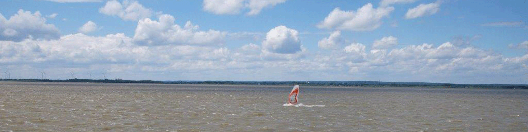 Wassersport auf dem Dümmer in Niedersachsen